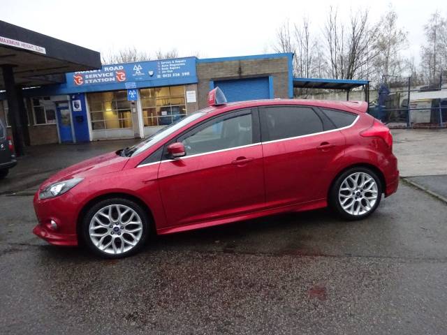 2014 Ford Focus 2.0 TDCi 163 Zetec S 5dr ** LOW RATE FINANCE AVAILABLE ** SERVICE HISTORY + CAMBELT CHANGED **