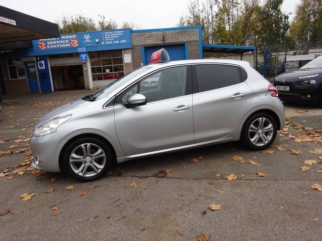 2012 Peugeot 208 1.4 HDi Allure 5dr