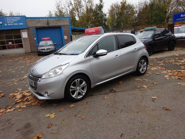 2012 Peugeot 208 1.4 HDi Allure 5dr