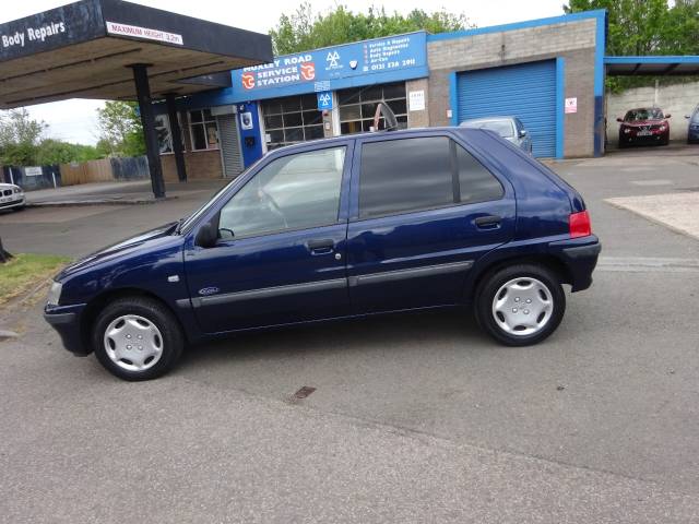 2000 Peugeot 106 1.1 Zest2 5dr ** LOW MILEAGE ** 12 MONTHS MOT JUST BEEN DONE **