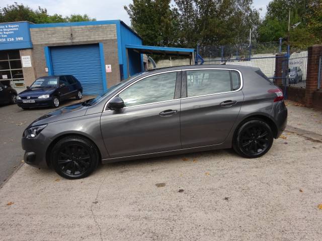 2016 Peugeot 308 1.6 BlueHDi 120 Allure 5dr