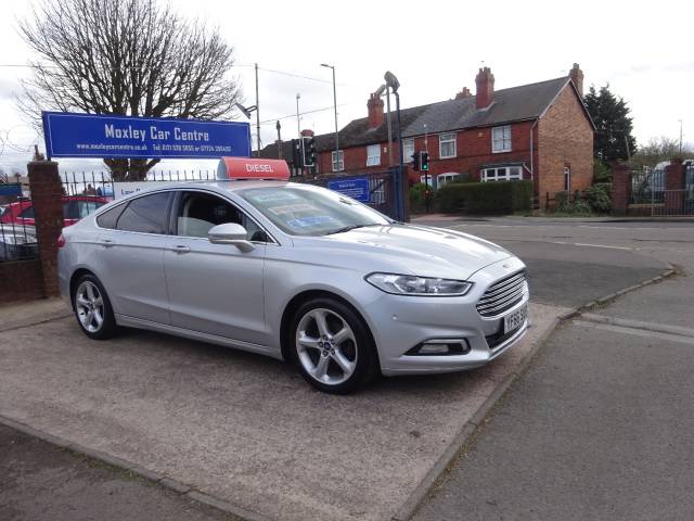 Ford Mondeo 2.0 TDCi Titanium 5dr Hatchback Diesel Metallic Silver