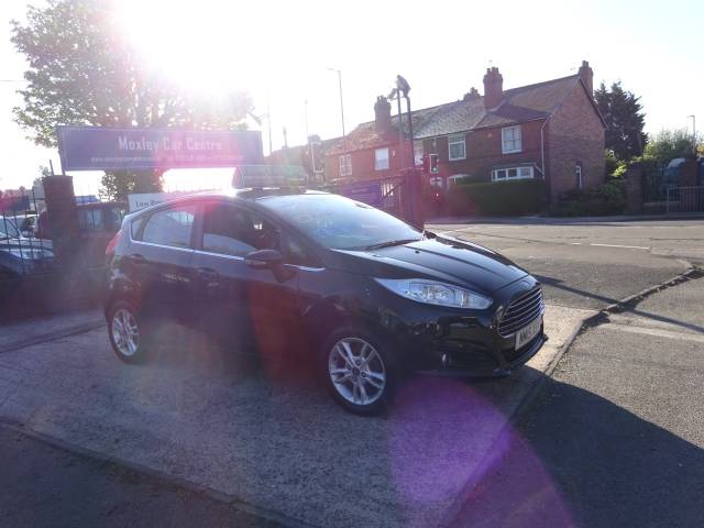 Ford Fiesta 1.25 82 Zetec 5dr Hatchback Petrol Metallic Black