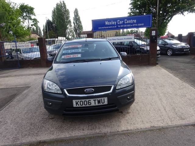 2006 Ford Focus 1.6 Ghia 5dr