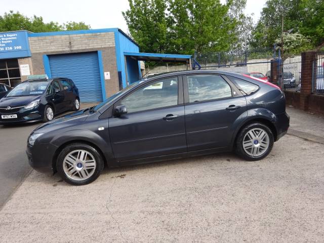 2006 Ford Focus 1.6 Ghia 5dr