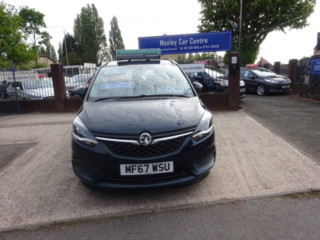 2017 Vauxhall Zafira Tourer 1.4T Design 5dr