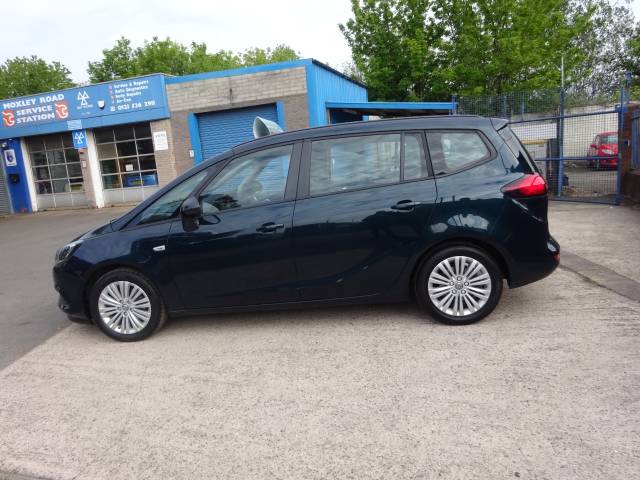 2017 Vauxhall Zafira Tourer 1.4T Design 5dr