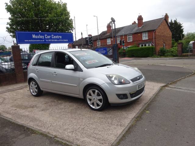 Ford Fiesta 1.4 Zetec 5dr [Climate] Hatchback Petrol Metallic Silver